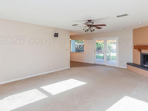 4th image of 401 Pear Ave