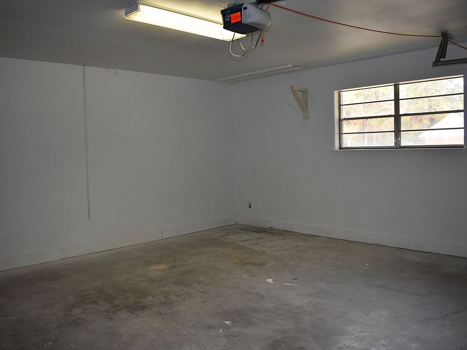 1st image of 1301 Rodden Dr