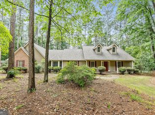 215 Longwood Dr, Jonesboro, GA 30236