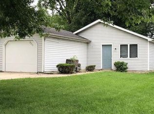 3711 Parkhill Ave, Fort Wayne, IN 46805