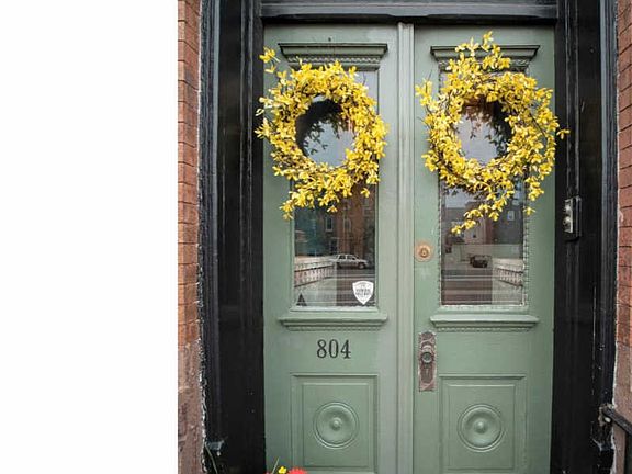 2nd image of 804 E Girard Ave