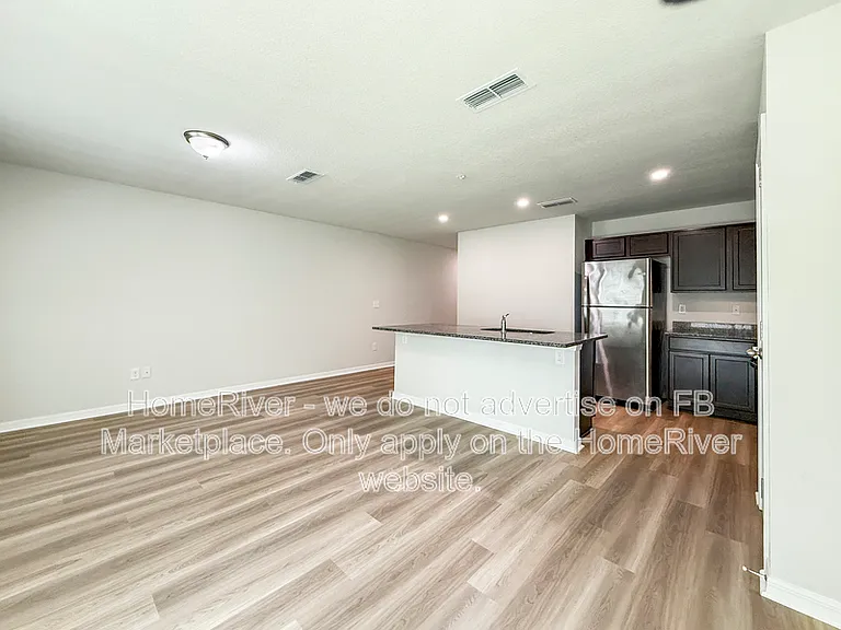 7650 Mailes Ct #101 — Photo 5