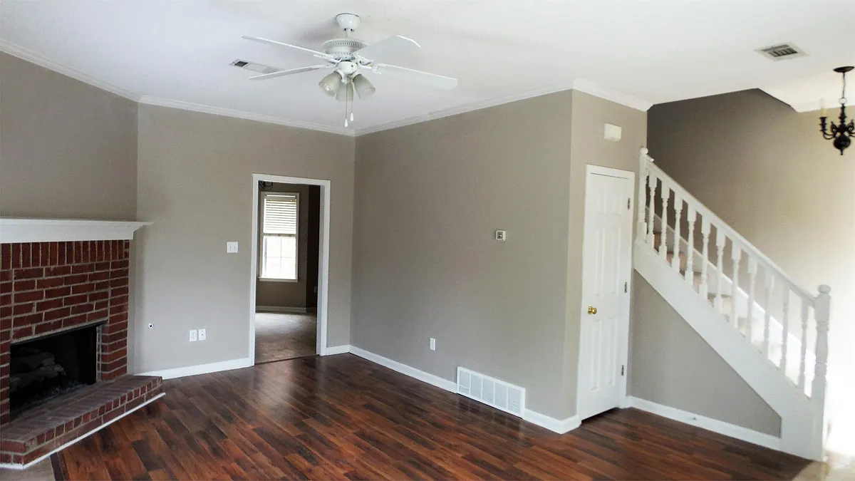Building Photo - 8669 Ashley Glen Cir N