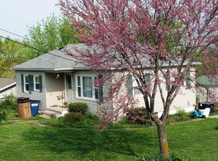 106 W Merle Ln, Linn, MO 65051