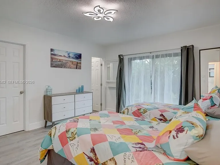 1700 SW 20th St #1 — Photo 6