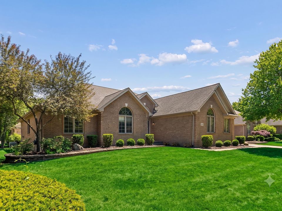 1st image of 52688 Clinton Oak Ln