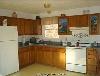 2nd image of 42231 Ridge Rd