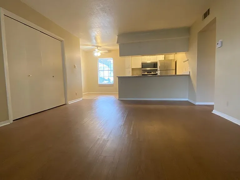 910 Duncan Ln #61 — Photo 24