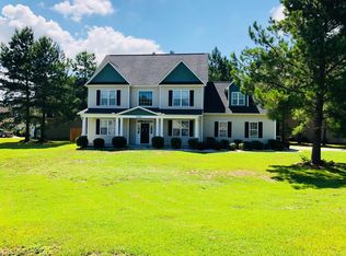 4004 Lifestyle Rd, Fayetteville, NC 28312