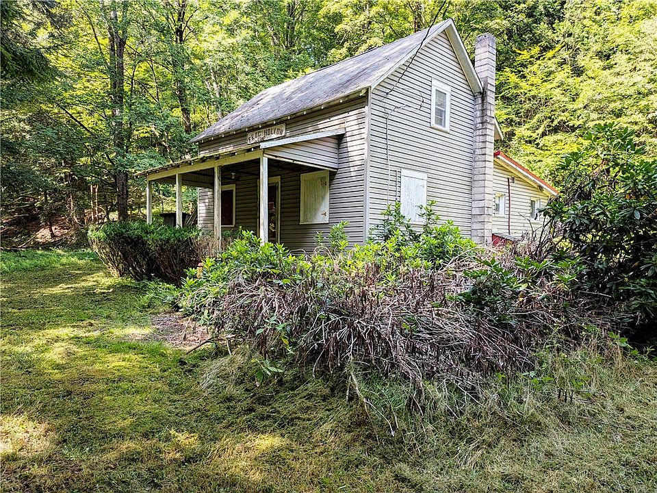 1st image of 164 Bailey Ave
