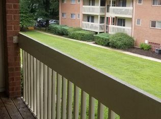 7439 Little River Tpke APT 102, Annandale, VA 22003