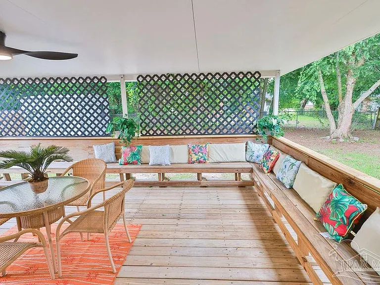 3795 Summer Dr — Photo 41