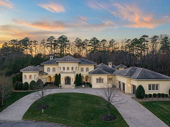 2nd image of 16 Portofino Pl