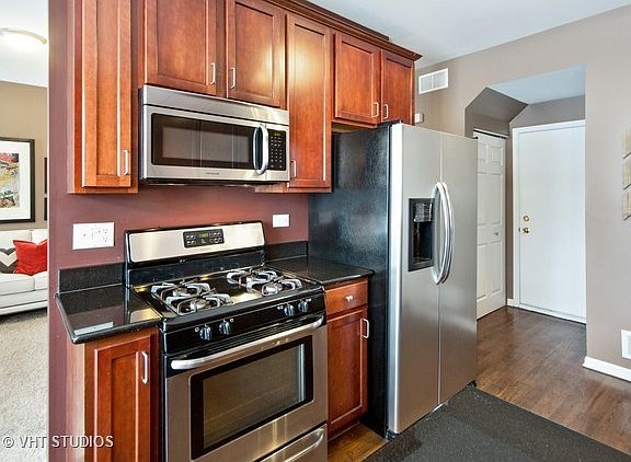 4th image of 24965 Clare Cir #0