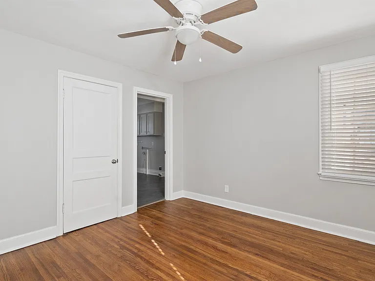 3753 Friar Tuck Rd — Photo 10