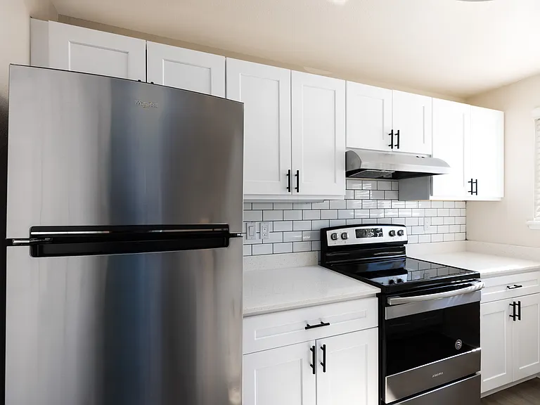 Westhampton Apartments — Photo 65