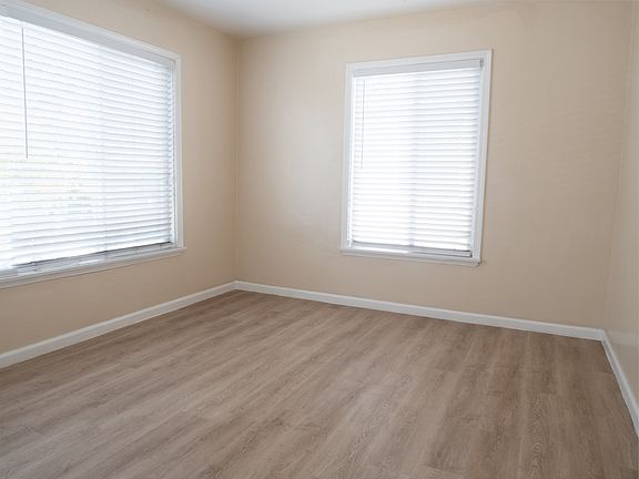 5th image of 4532 N Banner Dr APT 3