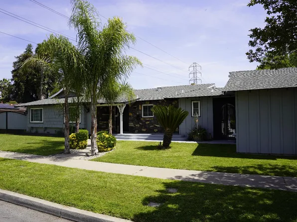 3662 N Angus St, Fresno, CA 93726