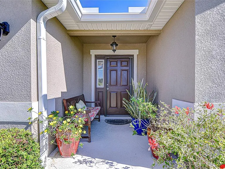 6731 Castle Green Pl — Photo 3