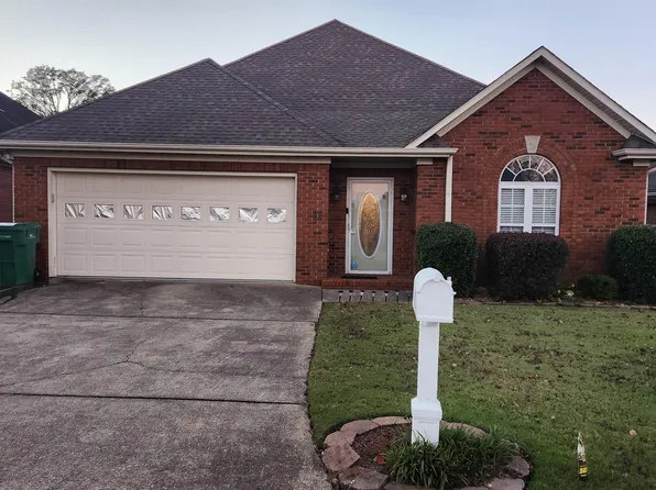 140 Victoria Ln, Pleasant Grove, AL 35127