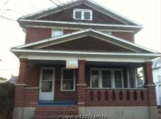 140 N Bolton St, Romney, WV 26757