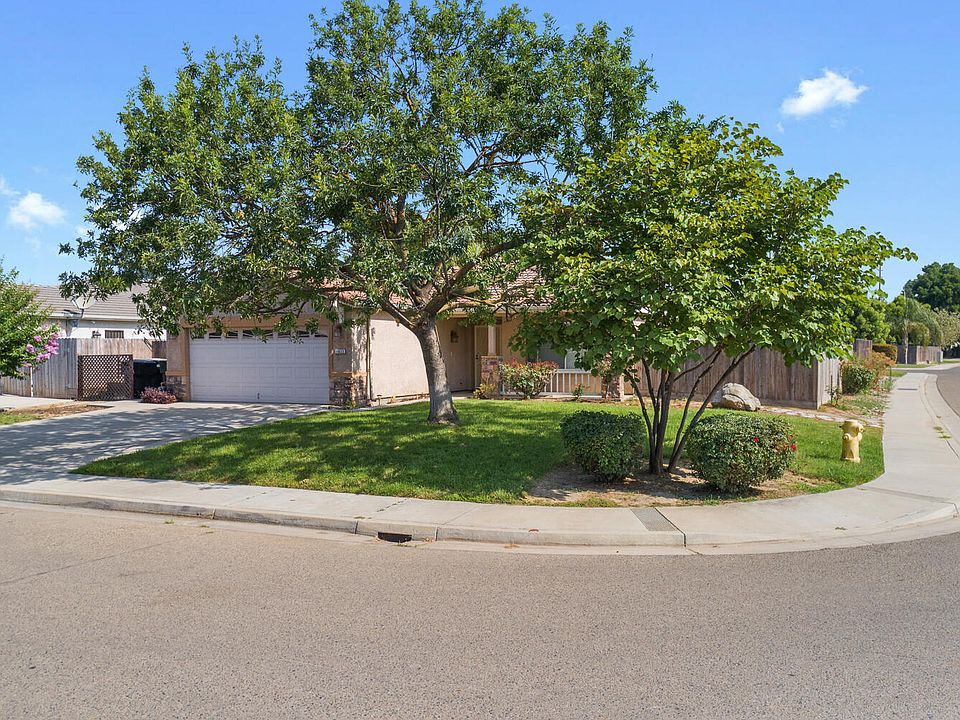 1st image of 1822 E Copper Avenue