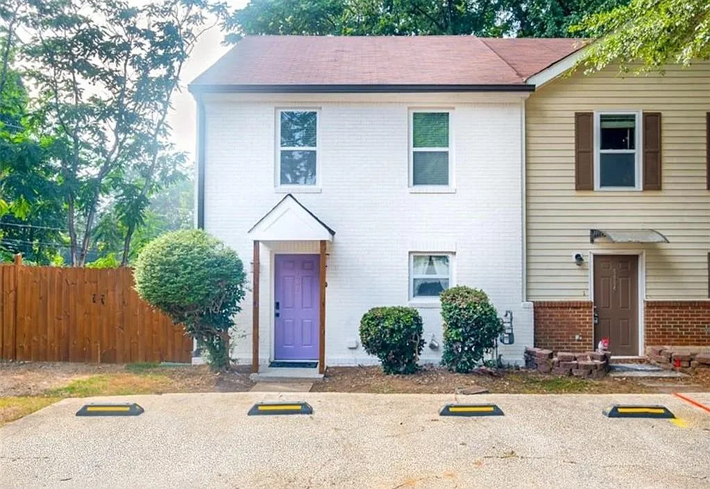 2 bed, 2.5 bath, 1320 sqft, $2,000 — Photo 1