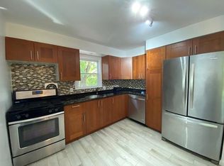 140 1st St FLOOR 2, Yonkers, NY 10704