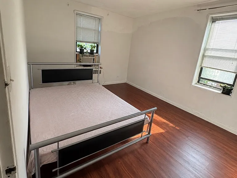 144-11 Sanford Ave #6 — Photo 2