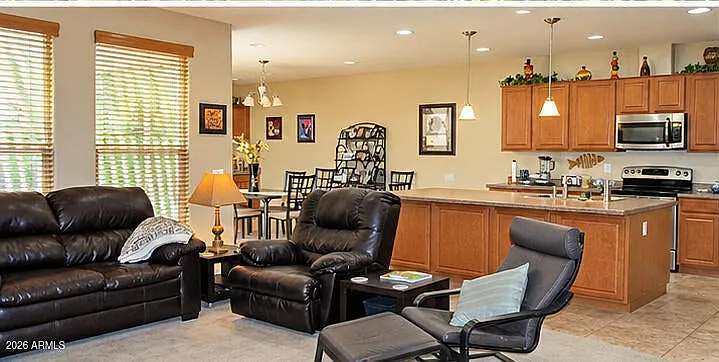 2 bed, 2.5 bath, 1541 sqft, $2,050 — Photo 2