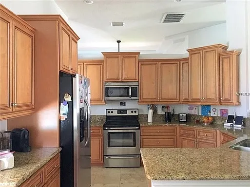 12421 Seabrook Dr — Photo 1