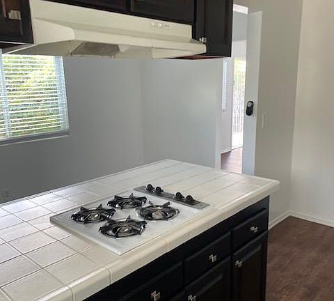 4th image of 24441 Park St #B