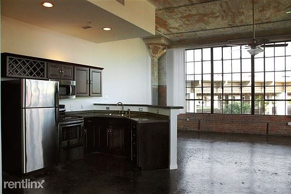 Westdale_DallasTX_AdamHats_10_Loft_03