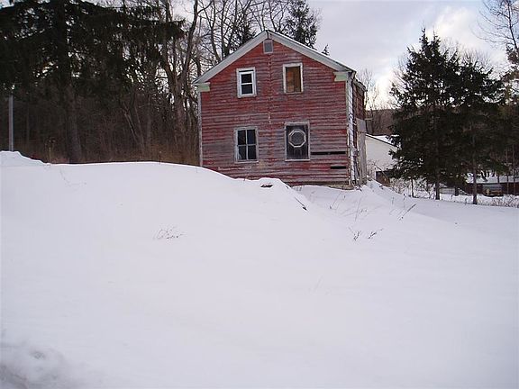5th image of 181 Pavilion Ave