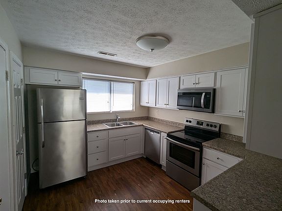 3rd image of 524-23 Calhoun St Unit 23