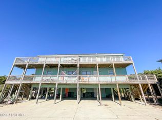 1404 Ocean Dr #E, Emerald Isle, NC 28594
