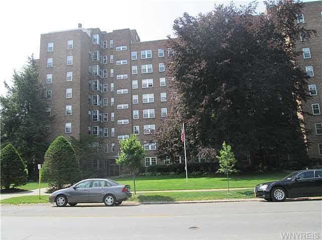 1st image of 731 W Ferry St APT 8G