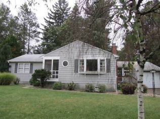 29 Maude Cir, Windsor, CT 06095