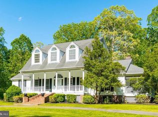 646 Holly Corner Rd, Fredericksburg, VA 22406