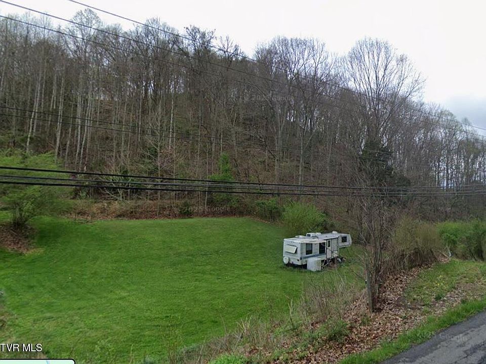 1st image of 568 D Droke Rd