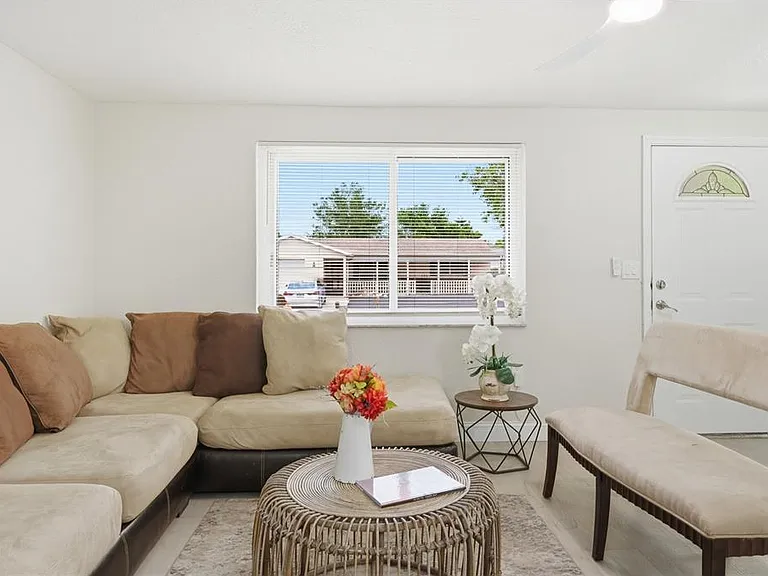 6338 Aberdeen Ave — Photo 9