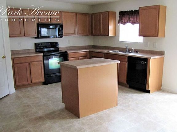 5th image of 318 Ganyard Farm Way