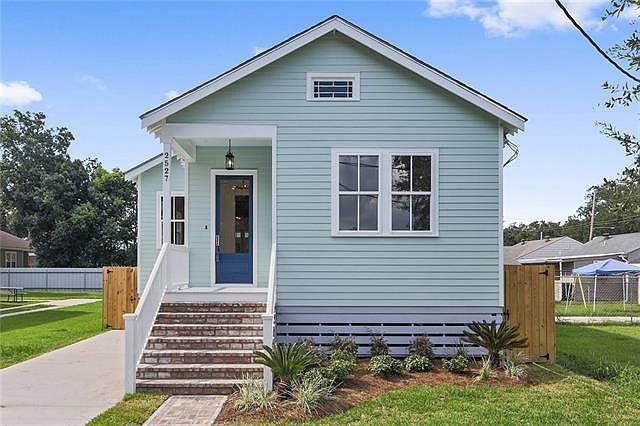 1st image of 2527 Mendez St