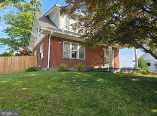 431 Walnut St, Spring City, PA 19475