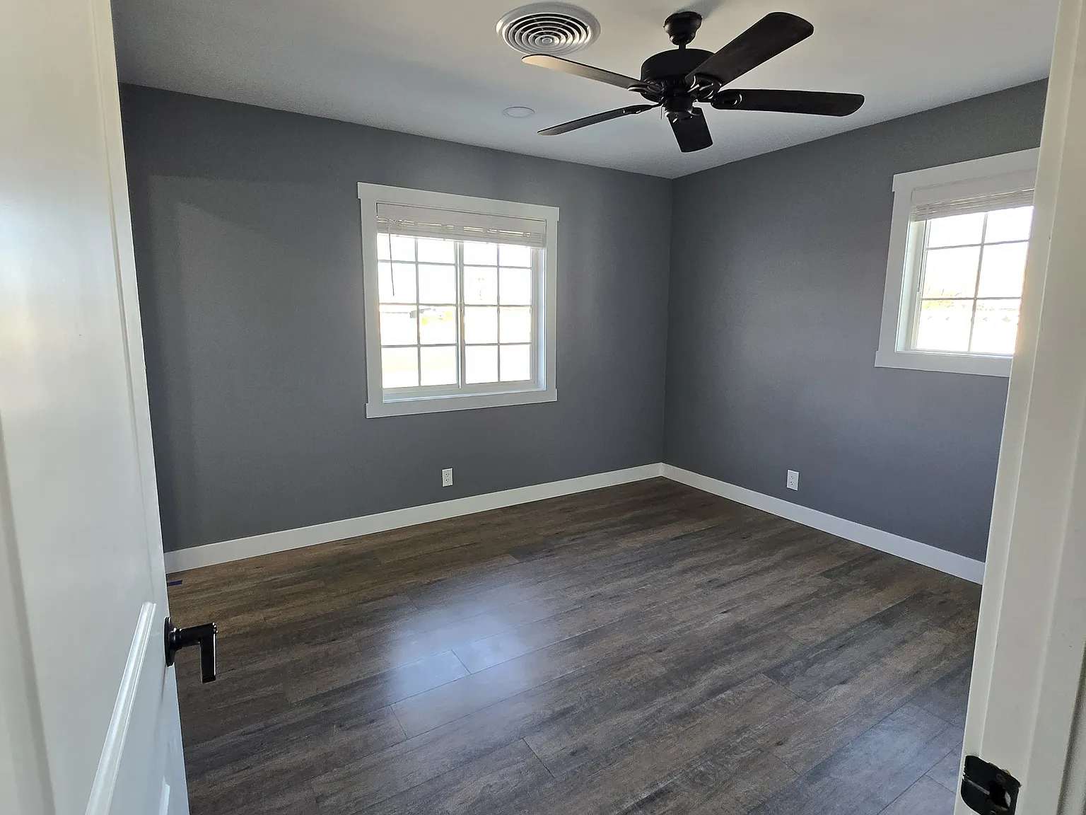 3 bed, 1392 sqft, $2,500 — Photo 4