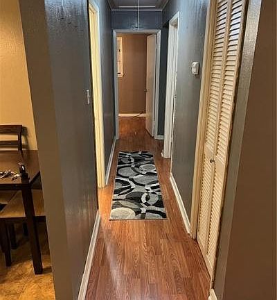 5th image of 22 Davenport St
