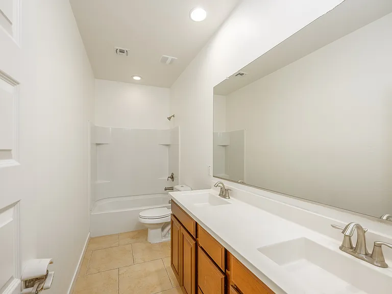 3896 E Alfalfa Dr — Photo 9