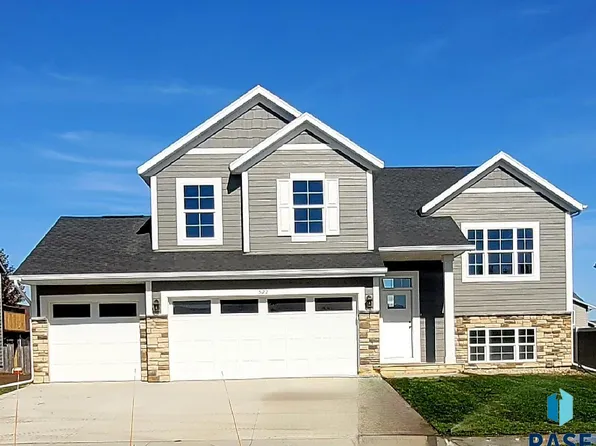 522 Hillside St, Harrisburg, SD 57032