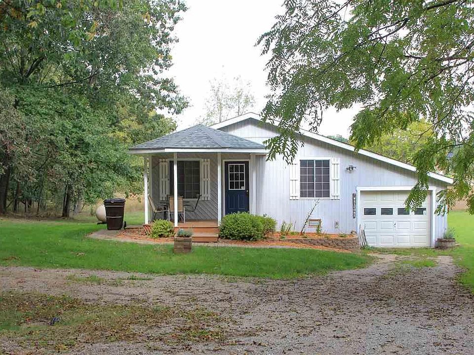 1st image of 1046 Bundy Dr