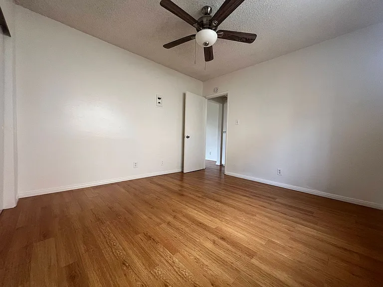 100 E Commonwealth Ave — Photo 8